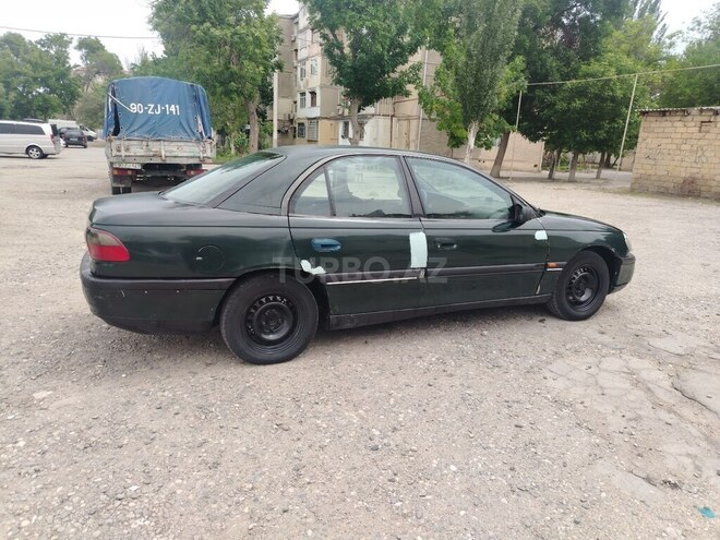 Opel Omega 1995, 258,588 km - 2.0 l - Sumqayıt