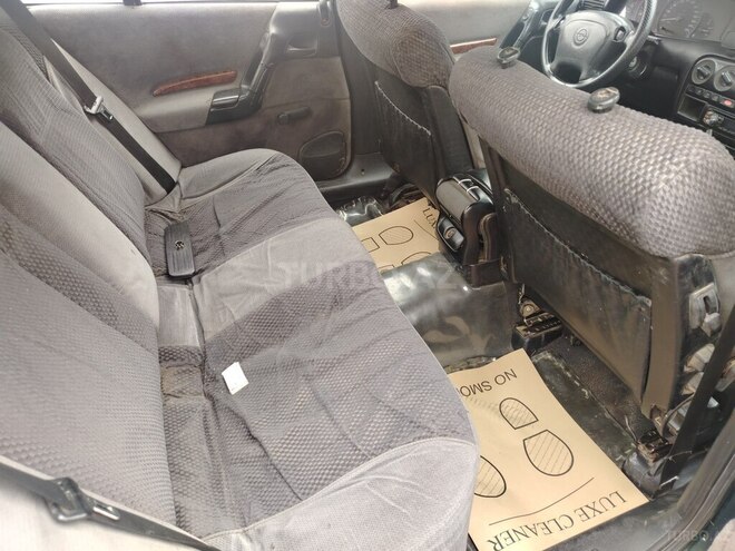 Opel Omega 1995, 258,588 km - 2.0 l - Sumqayıt