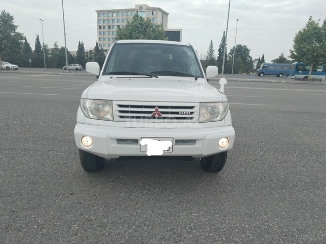 Mitsubishi Pajero io 2000, 287,733 km - 1.8 л - Gəncə