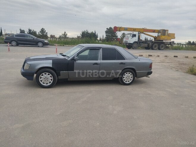 Mercedes C 250 1985, 500,000 km - 2.5 l - Salyan