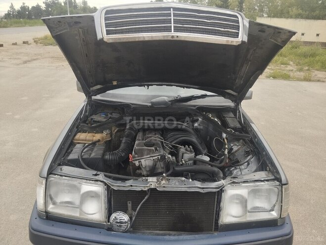 Mercedes C 250 1985, 500,000 km - 2.5 l - Salyan