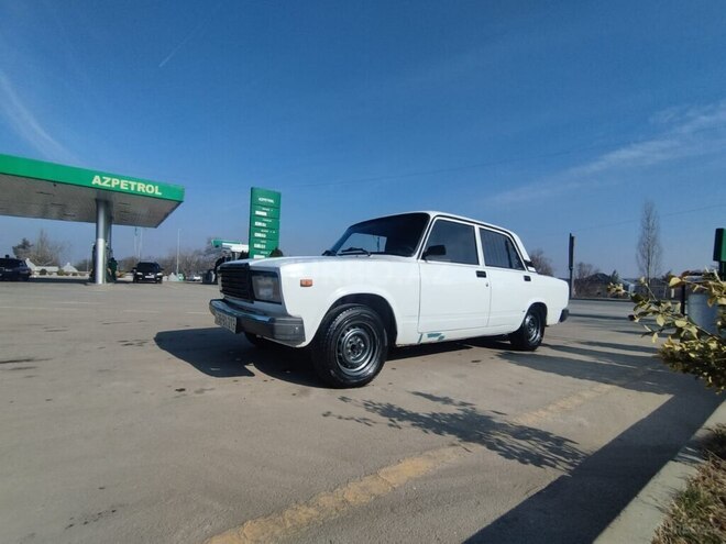 LADA (VAZ) 2107 2007, 95,000 km - 1.5 l - Qusar