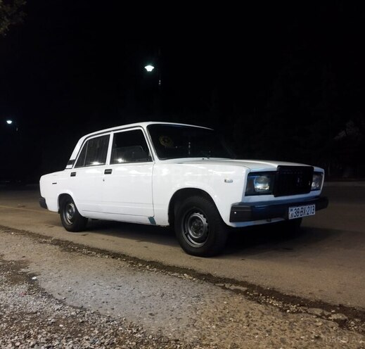 LADA (VAZ) 2107 2007, 95,000 km - 1.5 l - Qusar