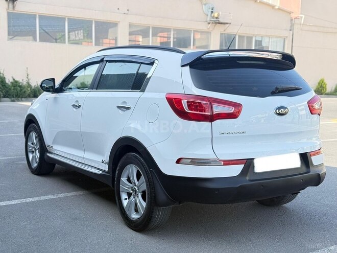 Kia Sportage 2010, 172,000 km - 2.0 l - Bakı