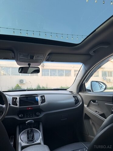 Kia Sportage 2010, 172,000 km - 2.0 l - Bakı