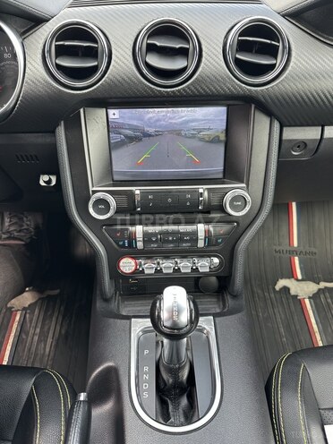 Ford Mustang 2019, 60,000 km - 2.3 л - Bakı