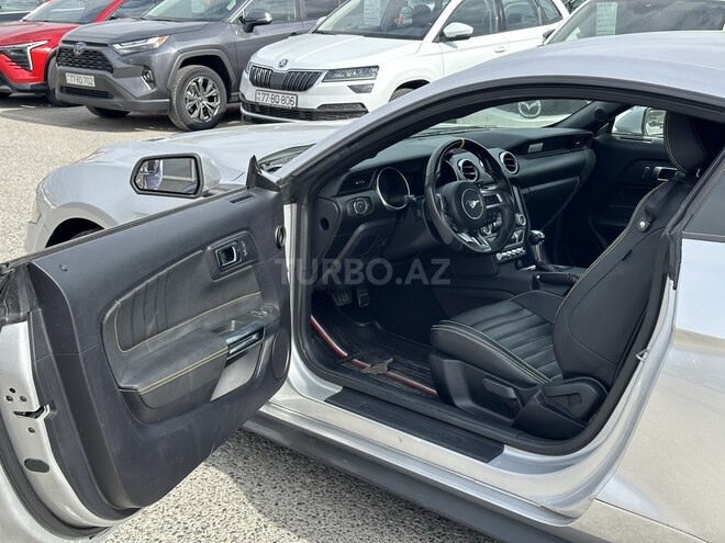 Ford Mustang 2019, 60,000 km - 2.3 л - Bakı