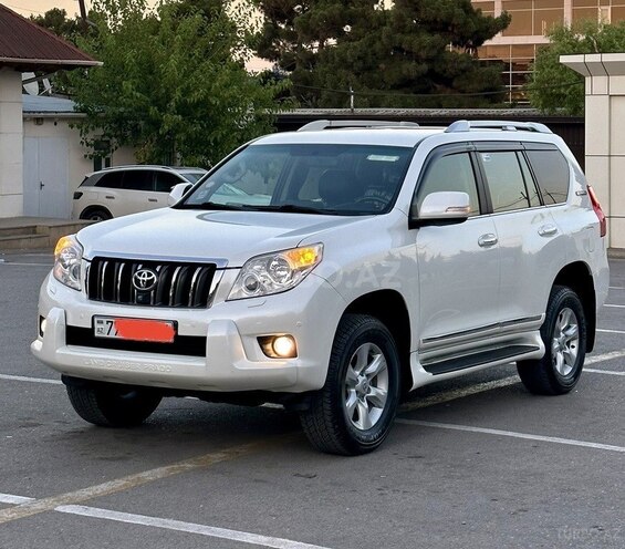 Toyota Land Cruiser Prado 2013, 159,000 km - 2.7 l - Ağstafa