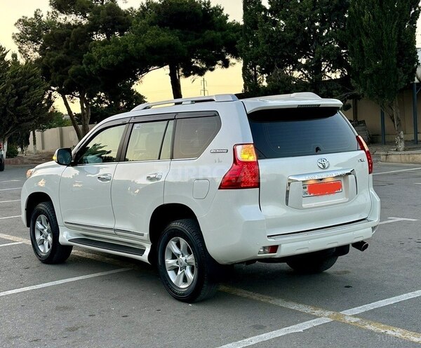 Toyota Land Cruiser Prado 2013, 159,000 km - 2.7 l - Ağstafa
