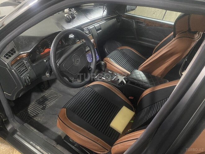 Mercedes E 280 1998, 248,000 km - 2.8 l - Bakı