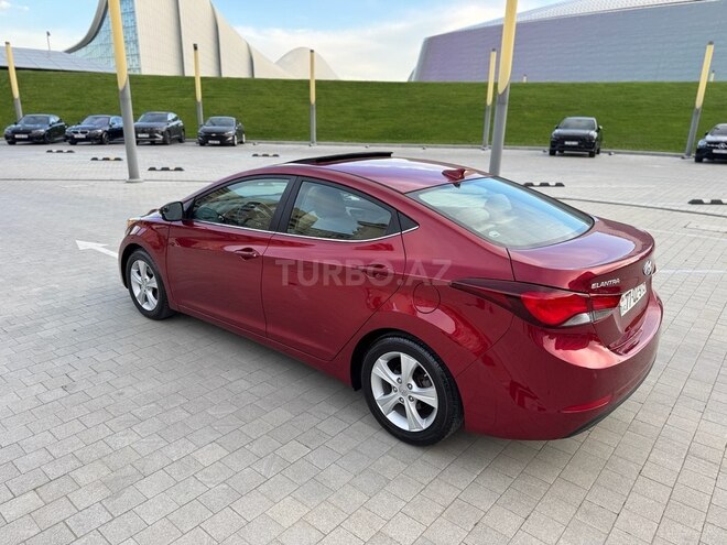 Hyundai Elantra 2015, 84,300 km - 1.8 л - Bakı