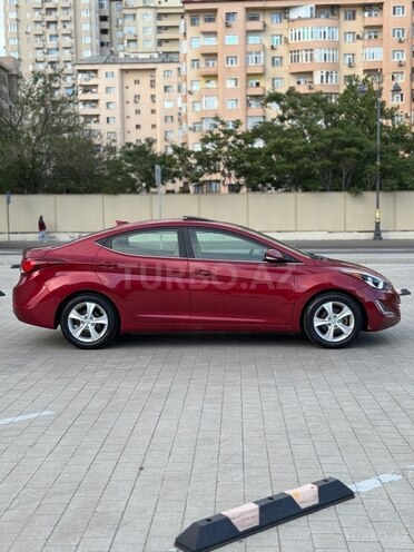 Hyundai Elantra 2015, 84,300 km - 1.8 л - Bakı