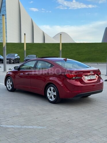 Hyundai Elantra 2015, 84,300 km - 1.8 л - Bakı