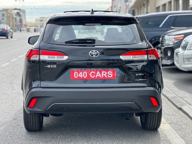 Toyota Corolla Cross-2