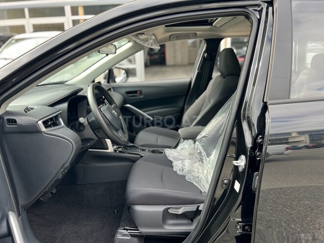 Toyota Corolla Cross-5