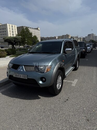 Mitsubishi L200 2008, 389,000 km - 2.5 l - Bakı