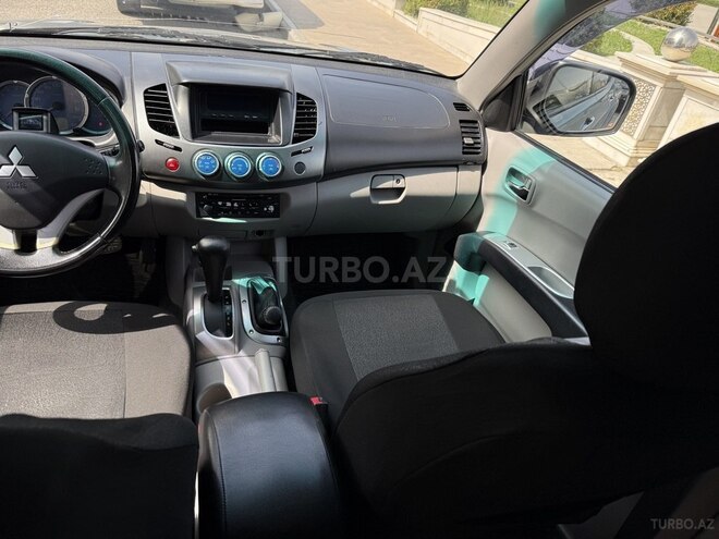 Mitsubishi L200 2008, 389,000 km - 2.5 l - Bakı