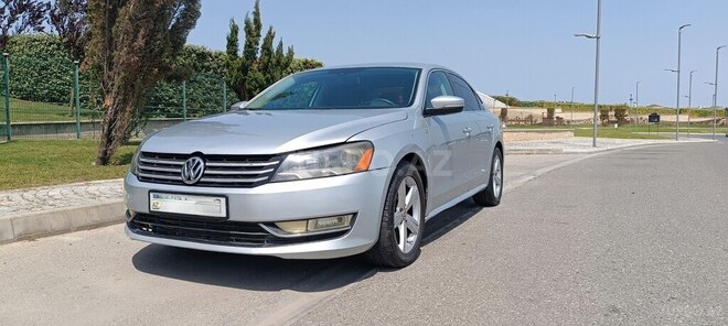 Volkswagen Passat (North America) 2013, 214,043 km - 1.8 l - Bakı