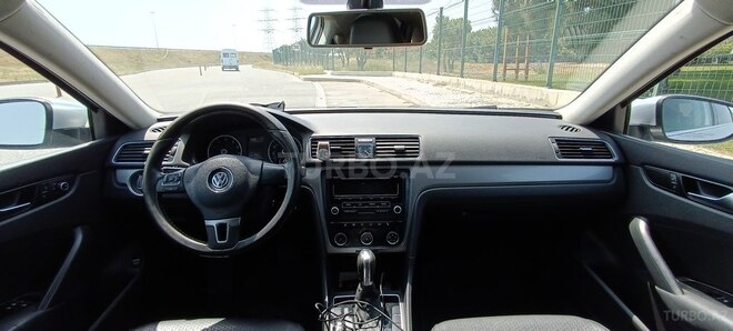 Volkswagen Passat (North America) 2013, 214,043 km - 1.8 l - Bakı