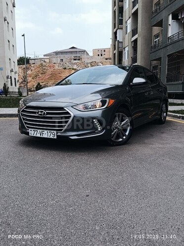 Hyundai Elantra 2018, 165,762 km - 2.0 l - Bakı
