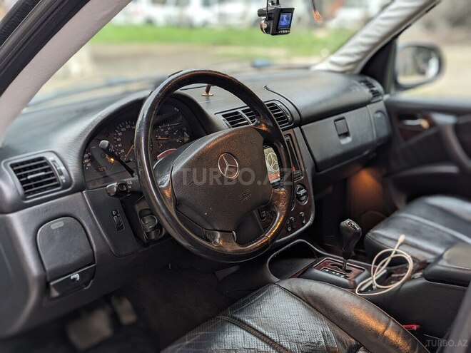 Mercedes ML 270 4MATIC 2001, 499,900 km - 2.7 l - Bakı