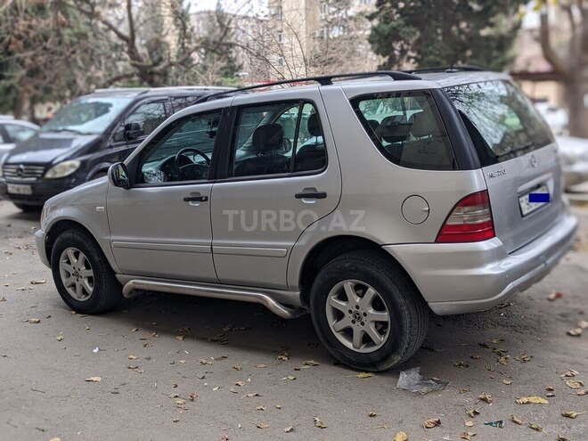Mercedes ML 270 4MATIC 2001, 499,900 km - 2.7 l - Bakı