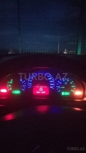 Mercedes E 320 2001, 454,500 km - 3.2 l - Qazax