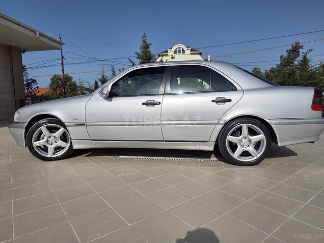 Mercedes C 180 1999, 214,000 km - 1.8 l - Bakı