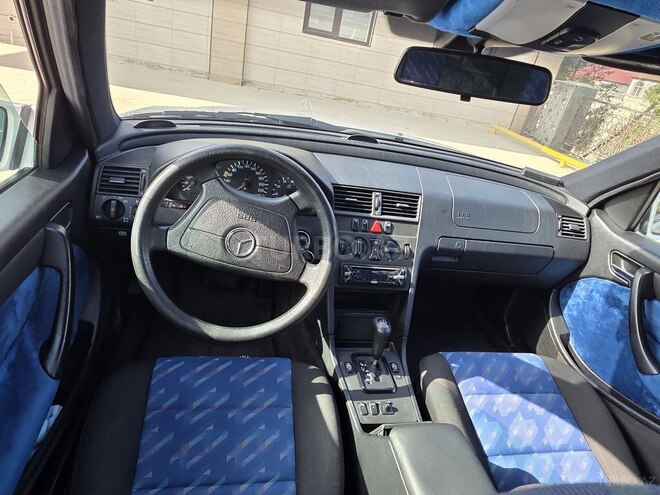 Mercedes C 180 1999, 214,000 km - 1.8 l - Bakı