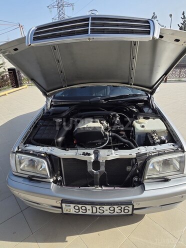 Mercedes C 180 1999, 214,000 km - 1.8 l - Bakı
