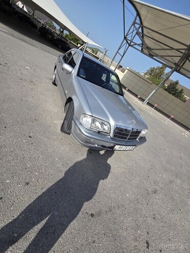Mercedes C 180 1999, 214,000 km - 1.8 l - Bakı