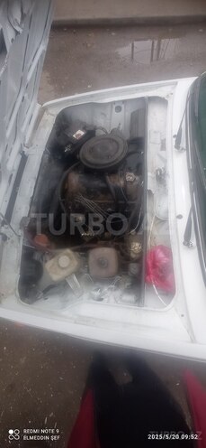 LADA (VAZ) 2107 2002, 95,000 km - 1.6 л - Quba