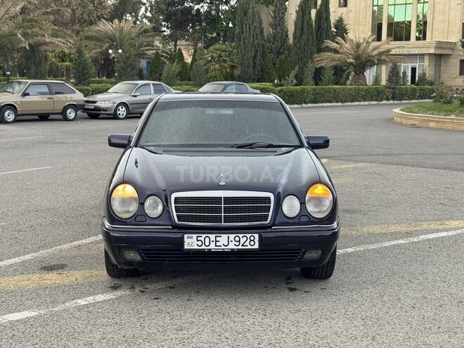 Mercedes E 230 1997, 351,000 km - 2.3 l - Sumqayıt