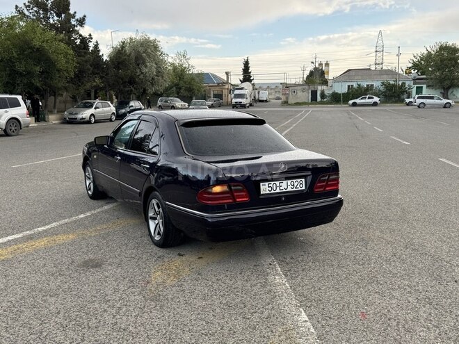 Mercedes E 230 1997, 351,000 km - 2.3 l - Sumqayıt