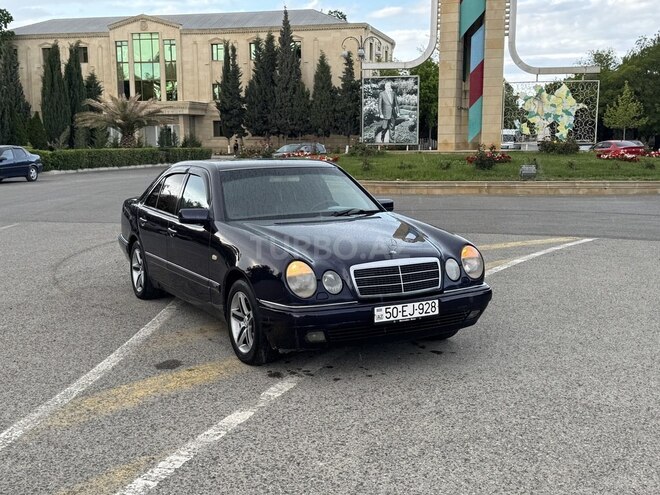 Mercedes E 230 1997, 351,000 km - 2.3 l - Sumqayıt