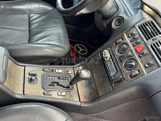 Mercedes E 230 1997, 351,000 km - 2.3 l - Sumqayıt