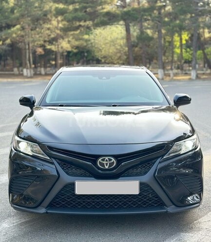 Toyota Camry 2018, 130,800 km - 2.5 l - Bakı