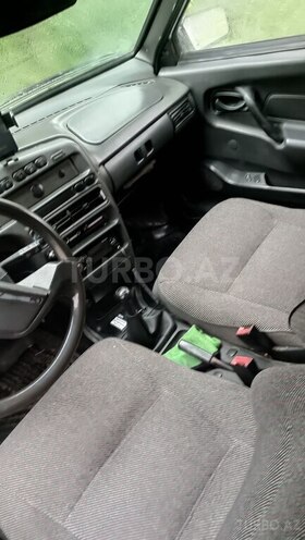 LADA (VAZ) 2115 2002, 350,000 km - 1.5 l - Qusar