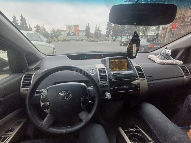 Toyota Prius 2006, 234,561 km - 1.5 л - Naftalan