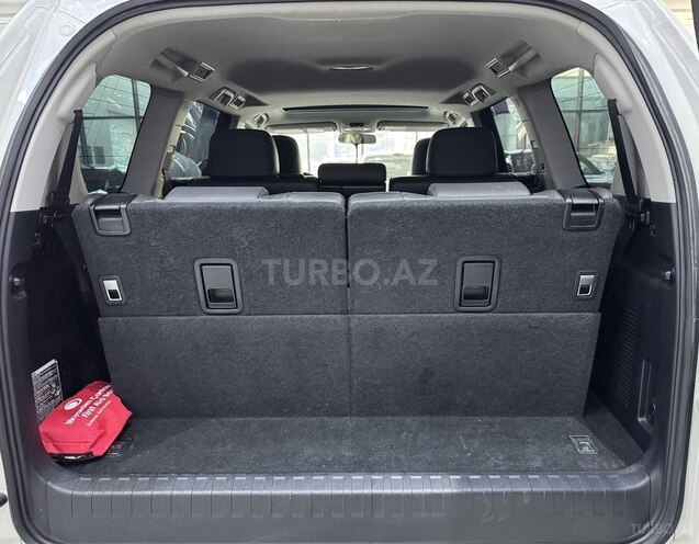 Toyota Land Cruiser Prado-15