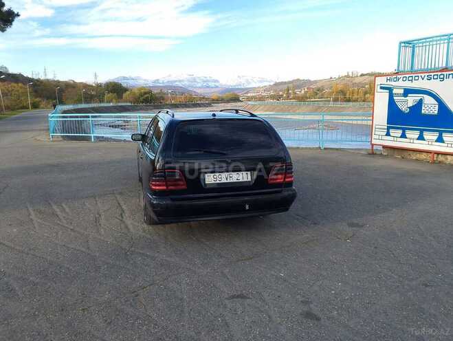 Mercedes E 220 d 2000, 500,000 km - 2.2 l - Quba