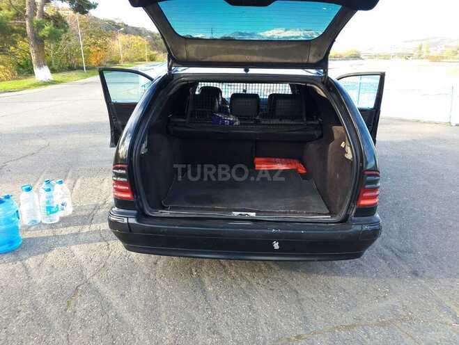 Mercedes E 220 d 2000, 500,000 km - 2.2 l - Quba