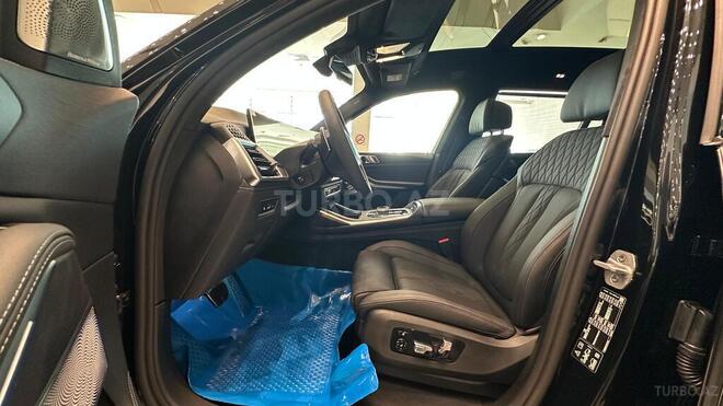 BMW X7-13