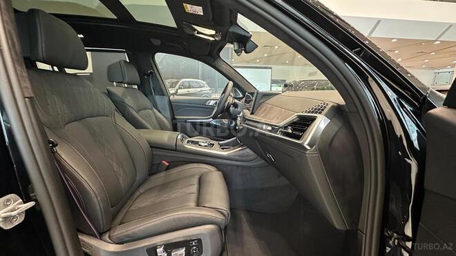 BMW X7-14