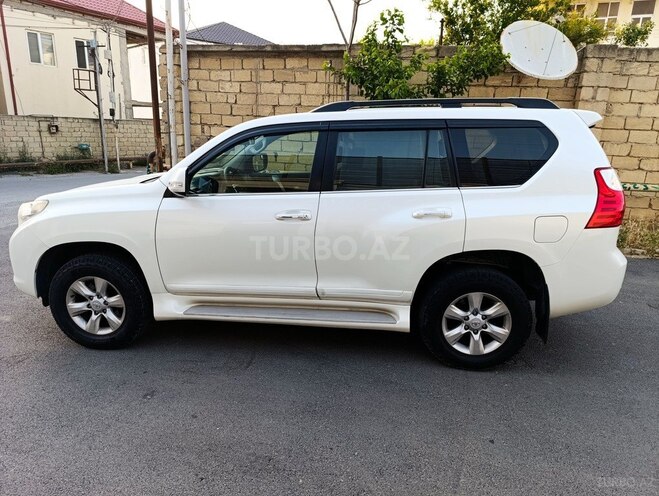 Toyota Land Cruiser Prado 2013, 210,700 km - 2.7 л - Bakı
