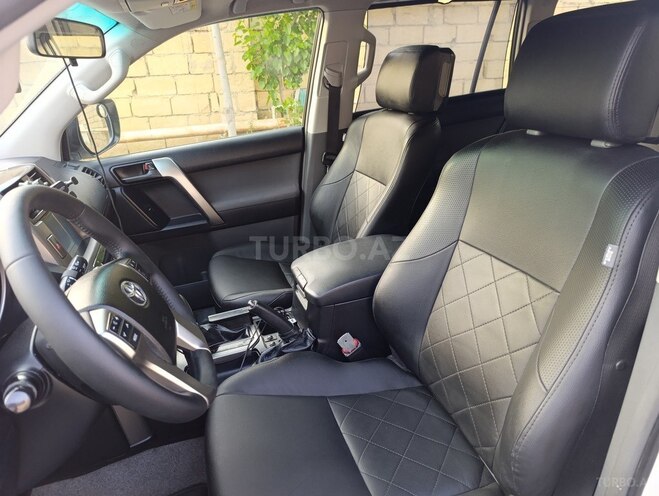 Toyota Land Cruiser Prado 2013, 210,700 km - 2.7 л - Bakı