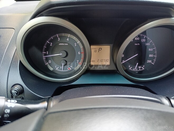 Toyota Land Cruiser Prado 2013, 210,700 km - 2.7 л - Bakı