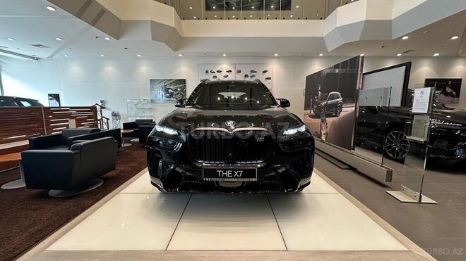 BMW X7-1