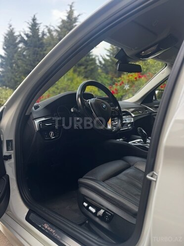 BMW 520 2017, 111,000 km - 2.0 l - Bakı