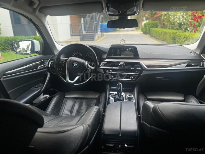 BMW 520 2017, 111,000 km - 2.0 l - Bakı